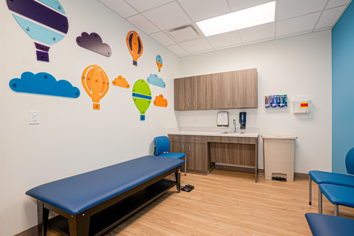 urology patient room, El Paso Children's Hospital